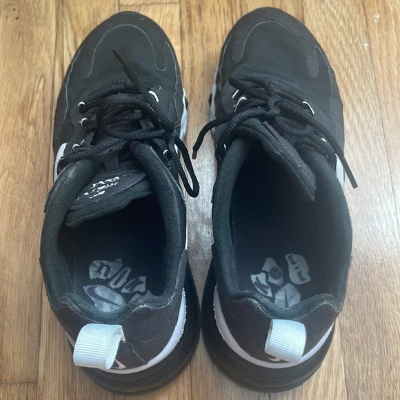 Nike Airmax 270 React - Picture 5 of 8